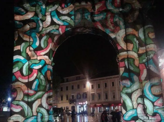 Mamic Διαμέρισμα Πούλα